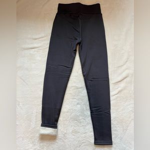 NWOT, Small Women's Winter Sherpa-Lined Leggings Fleece Lining Skinny Pants.